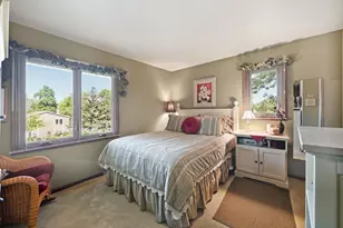 18731 Maple Leaf Dr, Eden Prairie, MN 55346 - Photo 18