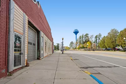 321 W Lake Street, Chisholm, MN 55719 - Photo 4