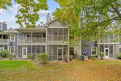 10932 Quebec Avenue S, Bloomington, MN 55438 - Photo 4