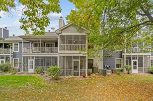 10932 Quebec Ave S, Bloomington, MN 55438 - Photo 4