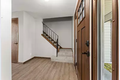 12575 Fescue Court, Eden Prairie, MN 55347 - Photo 8