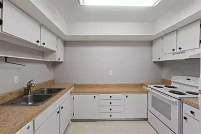 6421 Colony Way #2A, Edina, MN 55435 - Photo 10