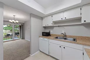 6421 Colony Way, Edina, MN 55435 - Photo 12