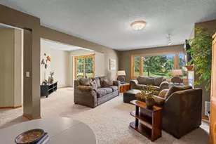 16345 Crystal Hills Cir, Lakeville, MN 55044 - Photo 44