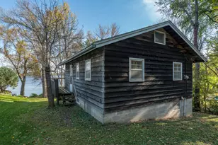 25076 Swedes Bay Ln, Elysian, MN 56028 - Photo 4