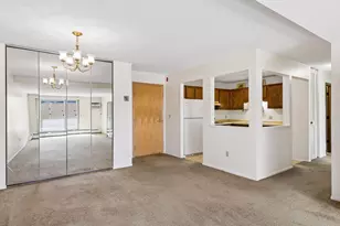 4820 Park Commons Dr, Saint Louis Park, MN 55416 - Photo 8