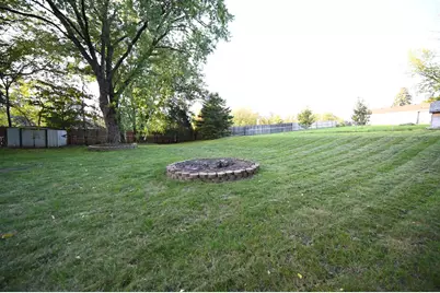 13201 Irving Avenue S, Burnsville, MN 55337 - Photo 24