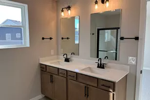 17976 Genoa Dr, Lakeville, MN 55044 - Photo 12