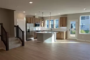 17976 Genoa Dr, Lakeville, MN 55044 - Photo 6