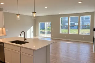 17982 Genoa Dr, Lakeville, MN 55044 - Photo 4