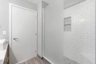 929 Portland Ave, Minneapolis, MN 55404 - Photo 24