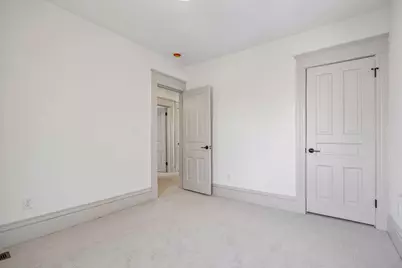 941 Hague Avenue, Saint Paul, MN 55104 - Photo 32