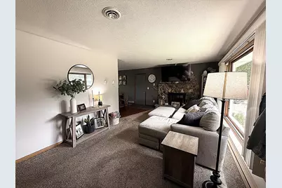 112 Orchard Circle, Montevideo, MN 56265 - Photo 8