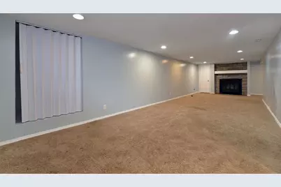 6806 Scott Avenue N, Brooklyn Center, MN 55429 - Photo 16