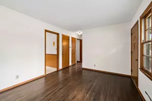 6909 36th Ave N, Crystal, MN 55427 - Photo 14