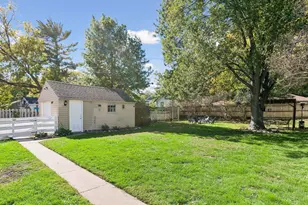 3947 Yates Ave N, Robbinsdale, MN 55422 - Photo 26