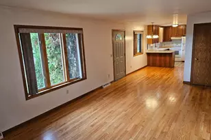 202 Rice St NW, Sleepy Eye, MN 56085 - Photo 8