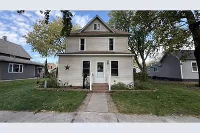 250 11th Avenue, Granite Falls, MN 56241 - Photo 1