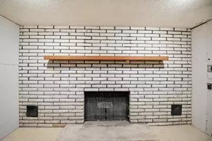 205 W North St, Kiester, MN 56051 - Photo 24