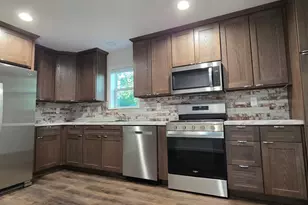409 W Clark St, Albert Lea, MN 56007 - Photo 6
