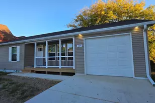 409 W Clark St, Albert Lea, MN 56007 - Photo 28
