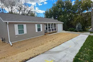 409 W Clark St, Albert Lea, MN 56007 - Photo 38