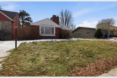 1030 Hyacinth Avenue E, Saint Paul, MN 55106 - Photo 54