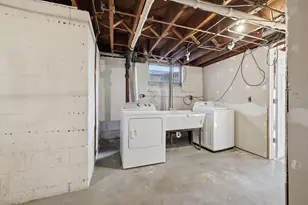 1030 Hyacinth Ave E, Saint Paul, MN 55106 - Photo 34