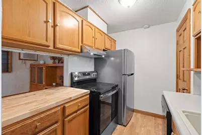 110288 Village Road, Chaska, MN 55318 - Photo 12