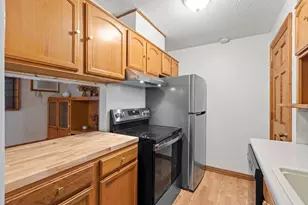 110288 Village Rd, Chaska, MN 55318 - Photo 12