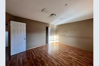 10113 Indigo Drive, Eden Prairie, MN 55347 - Photo 6