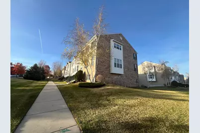 10113 Indigo Drive, Eden Prairie, MN 55347 - Photo 4