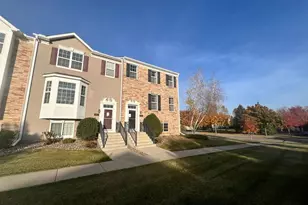 10113 Indigo Dr, Eden Prairie, MN 55347 - Photo 2