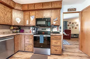 412 E Everett Ave, Fergus Falls, MN 56537 - Photo 10