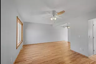 2281 Pond Ave, Maplewood, MN 55119 - Photo 6
