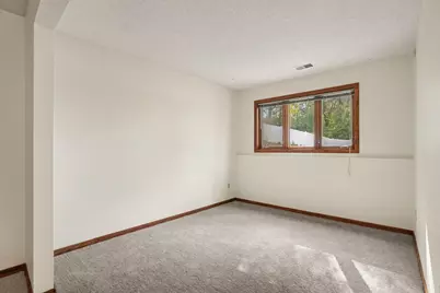 1528 Briarknoll Drive, Arden Hills, MN 55112 - Photo 36