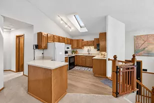 1608 Tierney Dr, Hastings, MN 55033 - Photo 8