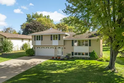 6624 Edgemont Boulevard N, Brooklyn Park, MN 55428 - Photo 36