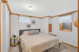 1938 Edgerton St, Maplewood, MN 55117 - Photo 30