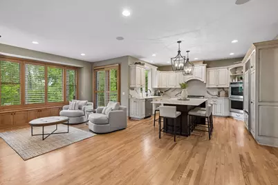 9001 Springwood Drive, Woodbury, MN 55125 - Photo 68