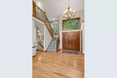 9001 Springwood Drive, Woodbury, MN 55125 - Photo 8