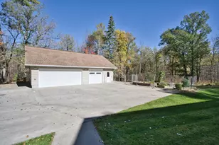 2002 NW 9th Ave, Grand Rapids, MN 55744 - Photo 4