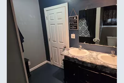 320 Vine Avenue, Albert Lea, MN 56007 - Photo 12
