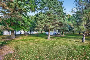 24 Willow Cir, Annandale, MN 55302 - Photo 6