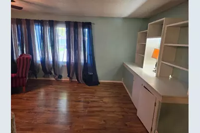 126 2nd Avenue SW, Wells, MN 56097 - Photo 12