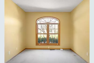 15395 Boulder Pointe Road, Eden Prairie, MN 55347 - Photo 10