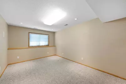 15395 Boulder Pointe Road, Eden Prairie, MN 55347 - Photo 42