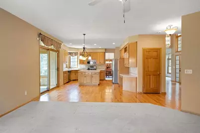 15395 Boulder Pointe Road, Eden Prairie, MN 55347 - Photo 14