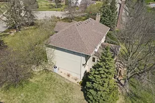 15395 Boulder Pointe Rd, Eden Prairie, MN 55347 - Photo 52