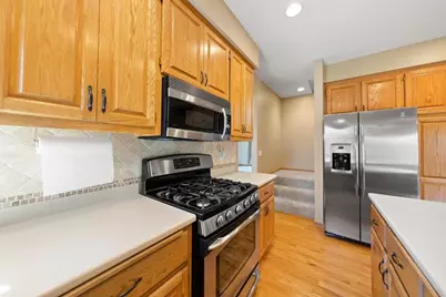 15395 Boulder Pointe Road, Eden Prairie, MN 55347 - Photo 16